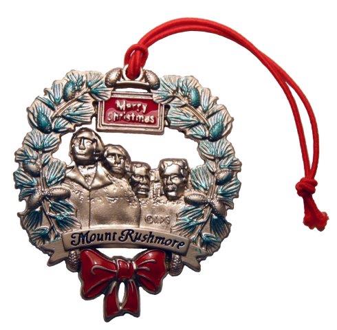 MOUNT RUSHMORE PEWTER WREATH ORNAMENT