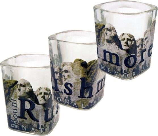 MOUNT RUSHMORE CITY SHOT