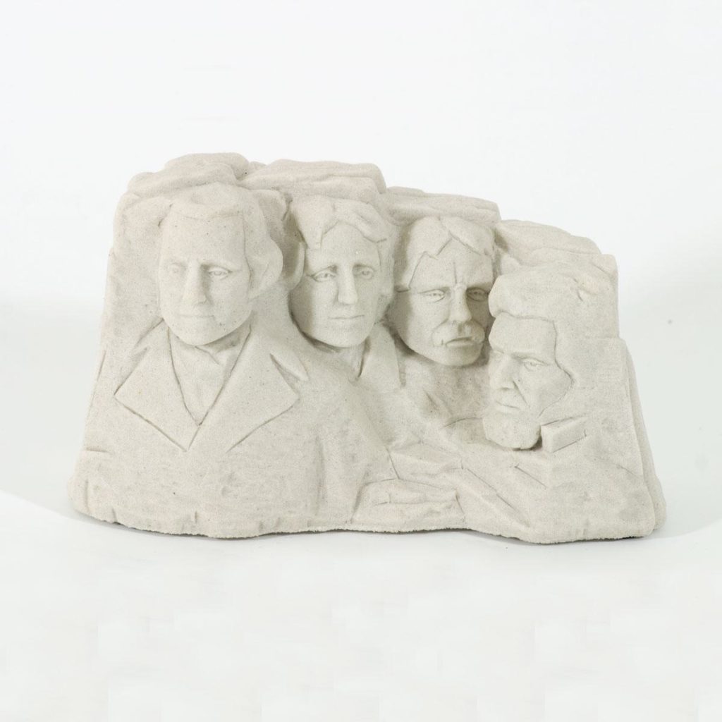 MOUNT RUSHMORE LARGE SOUTH DAKOTA MADE SAND CASTING
