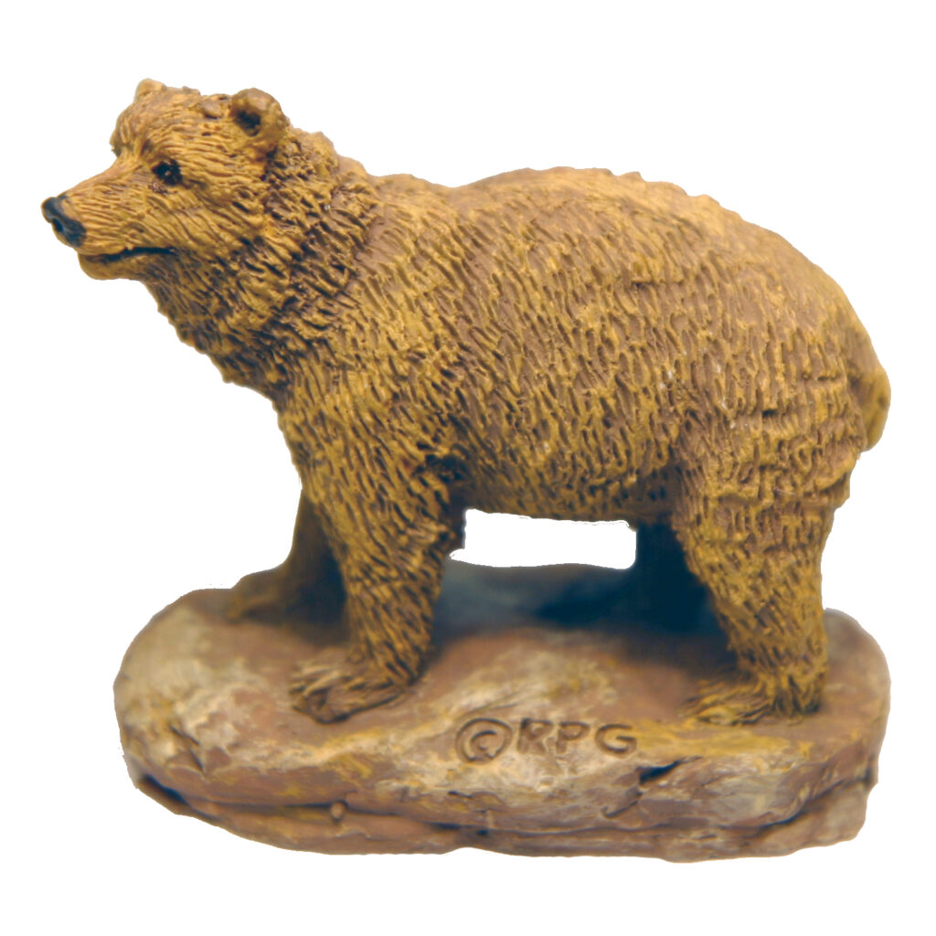 GRIZZLY BEAR POLY STATUE