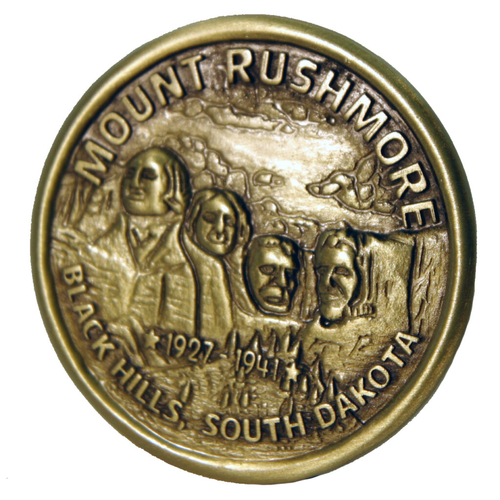 MOUNT RUSHMORE DESK MEDALLION